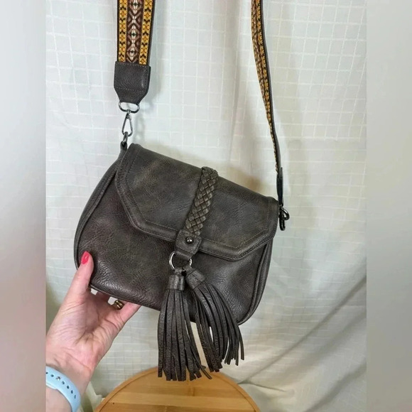 Antik Kraft Anthropologie Vegan Brown Leather Crossbody Embroidered Purse - Picture 1 of 8